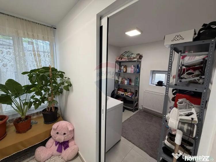 Casă cu 3 camere cu Teren 443 Mp în Central