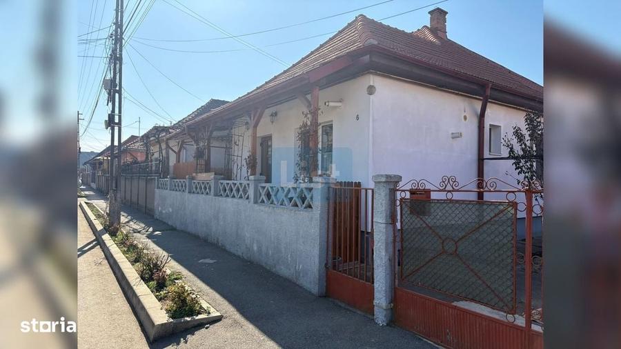Casă cu 2 camere în Viișoara