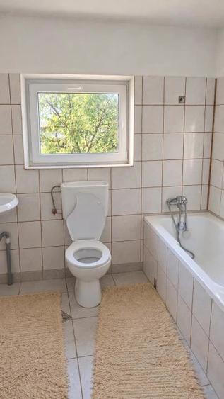 Casă cu 4 camere cu Teren 2047 Mp în Băbana