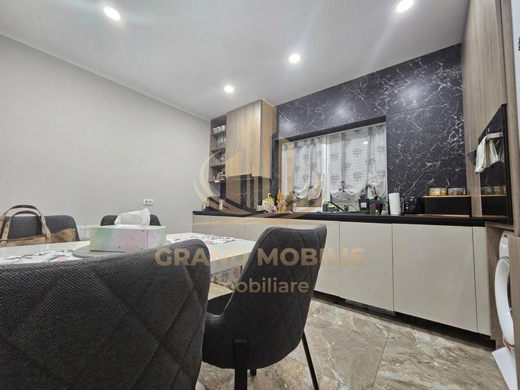 Duplex cu 3 camere cu Canalizare în Dumbrăvița