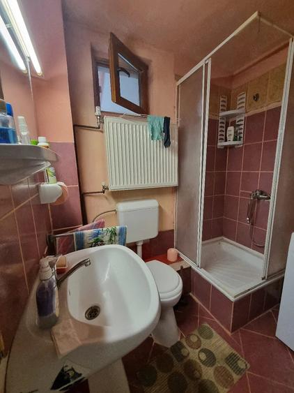 Casă cu Teren 1200 Mp în Central