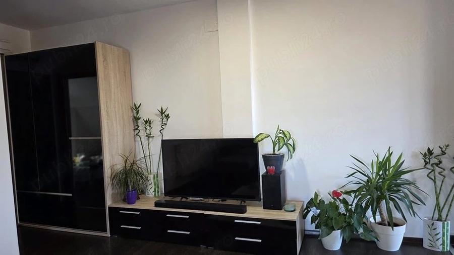 Apartament cu 2 camere decomandat în Steaua