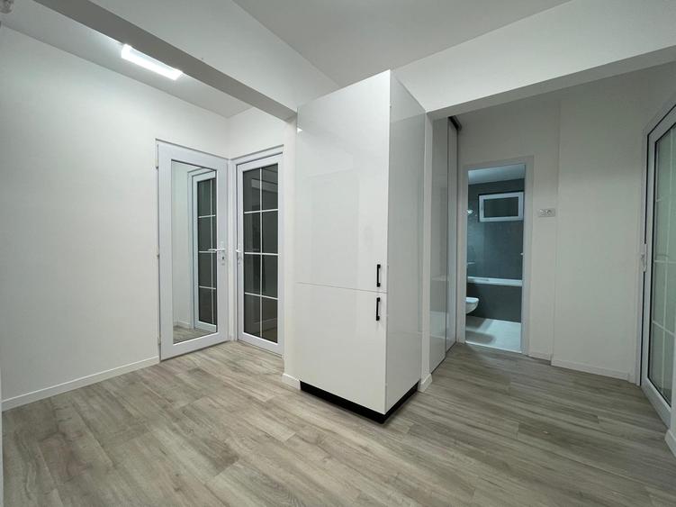 Exclusivitate - Tomis Nord, apartament cu 3 camere, nou renovat si mobilat, gaz - 10