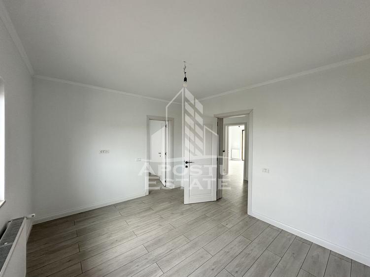 Jumatate de duplex de vanzare, despartit, Dumbravita - 10