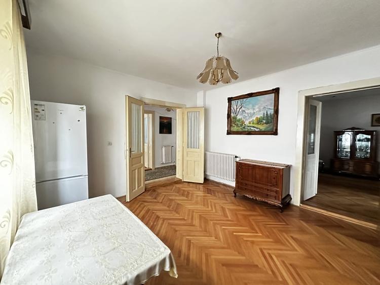 Casa 4 Camere pe Parter 441 mp Teren Alba Iulia Ultracentral CENTRU Turistic - 2