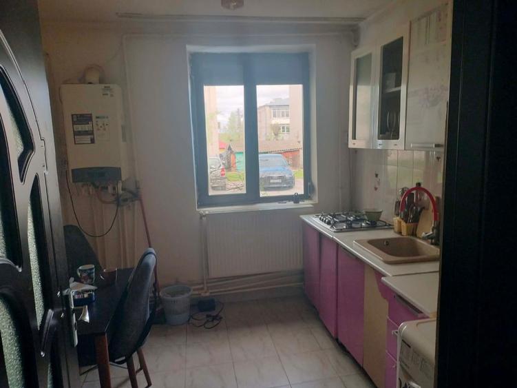 Apartament de vanzare - 3