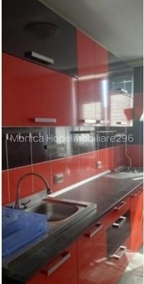Brancoveanu-Bulevardul Constantin Brancoveanu-Apartament de 3 camere decomandat