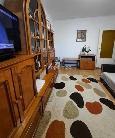 Apartament cu 2 camere de vanzare zona Alunisului Tulcea