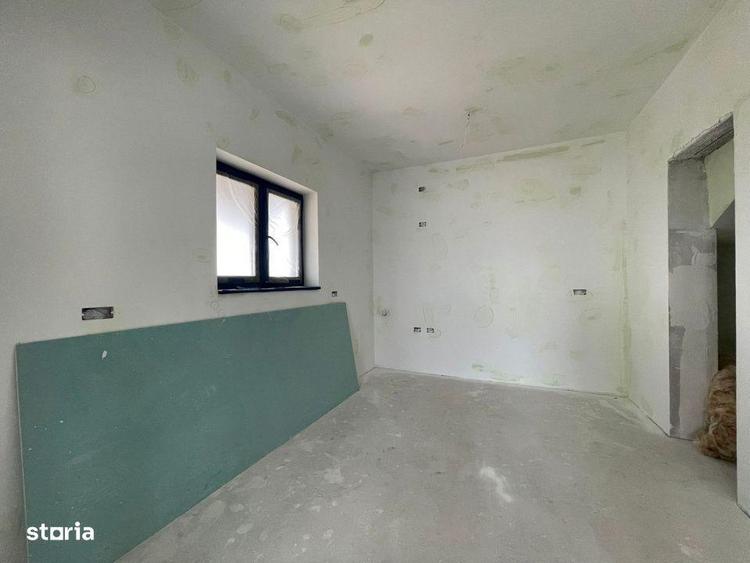 Casa individuala 4 camere si garaj Mosnita Veche - 1