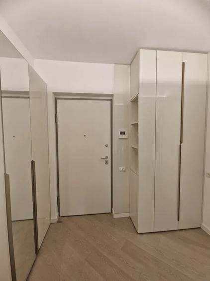 Garsonieră decomandată, mobilată în Central