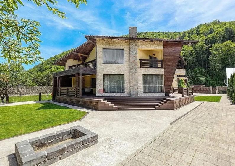 Suprafata generoasa teren - 17