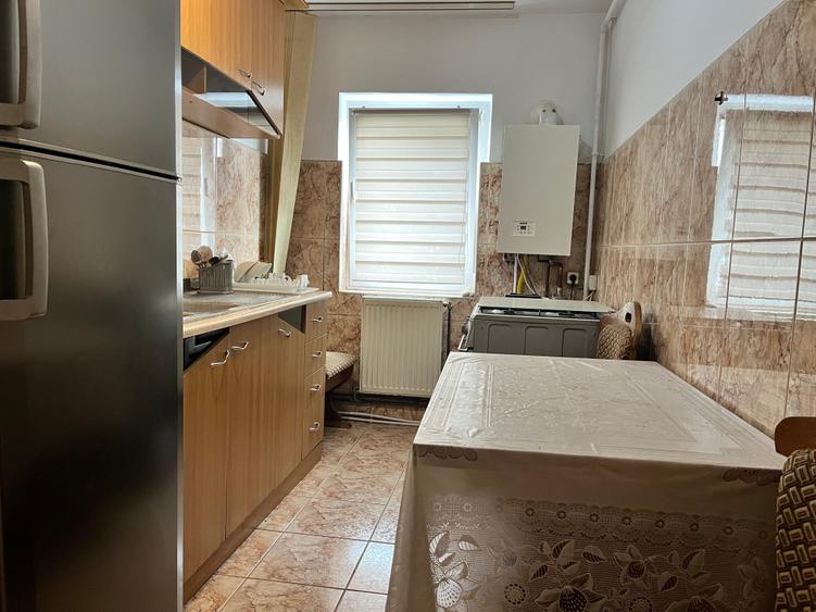 Inchiriere apartament doua camere confort 1, decomandat, Uzina 2. - 2