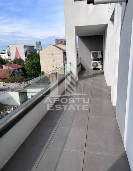 Apartament cu 3 camere open space zona Take Ionescu - 15
