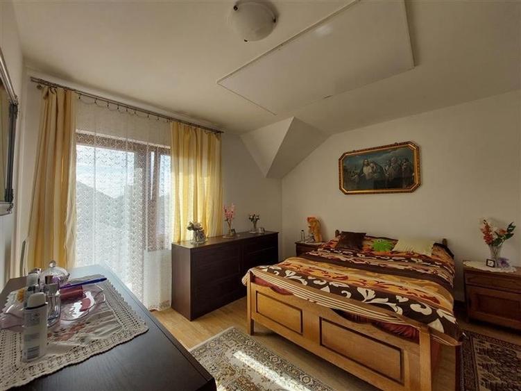 Casa confortabila in Vladimirescu - 9