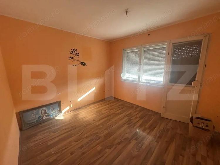 Apartament 3 camere, 67 mp, zona Micro 16 - 1