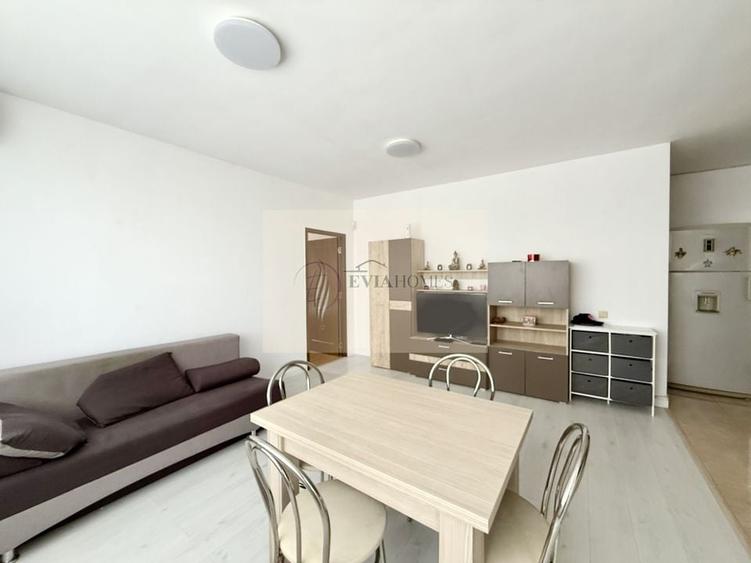 3 camere/ 2 bai/ balcon/ pacare inclusa/ 2 min de VIVO - 1