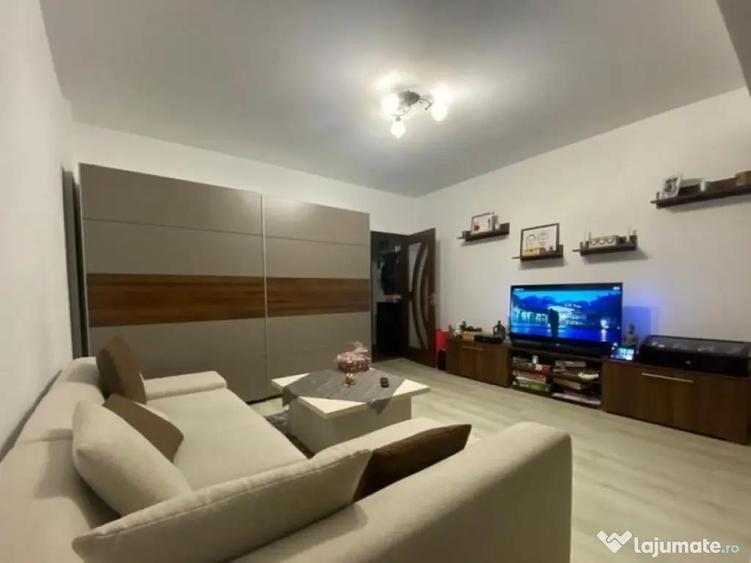 Apartament lux Sun Plaza,renovat complet,metrou,parc,gata de mutat - 1