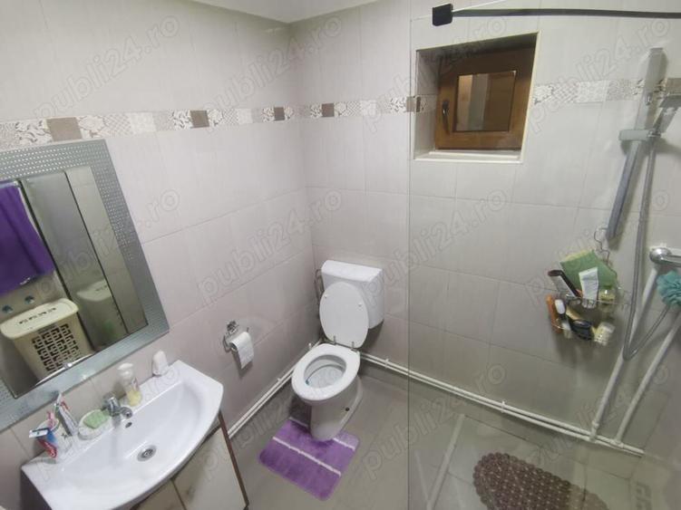 Casa cu teren 2440mp + Magazin alimentar De vanzare!! - 3