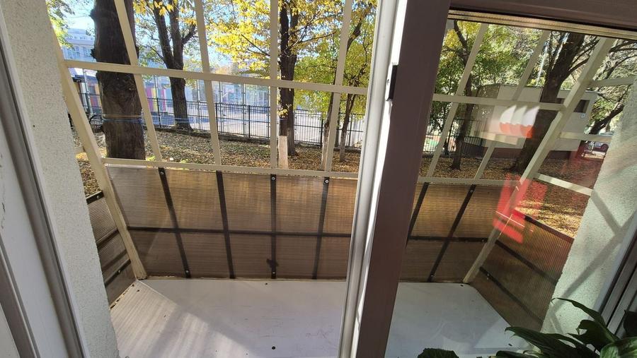 Giurgiului 2 camere Str Resita Sector 4 - 20