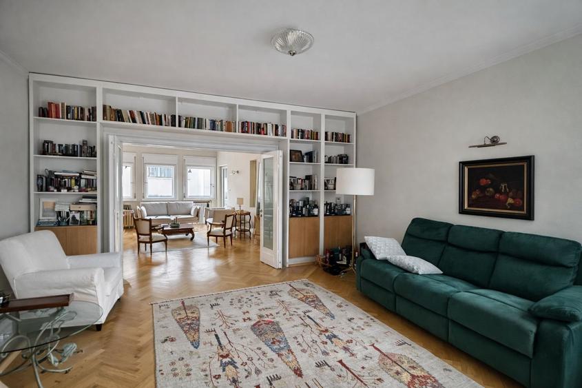 2 proprietăți în 1: apartament cu 4 camere + studio tip hotel la mansardă - 1