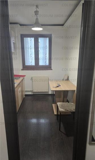 Apartament 2 camere, decomandat - zona Florilor - 4