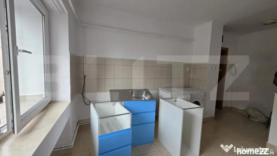 Apartament cu 2 camere semidecomandat în Ultracentral