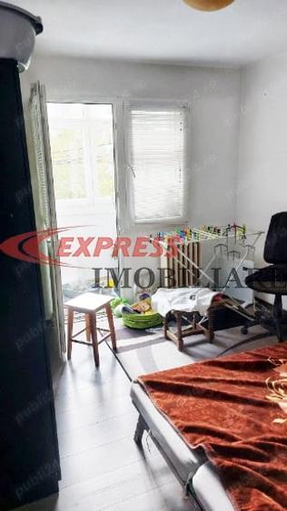 Dristor, Ramnicu Valcea, Auchan Vitan , Etaj 1 - 2