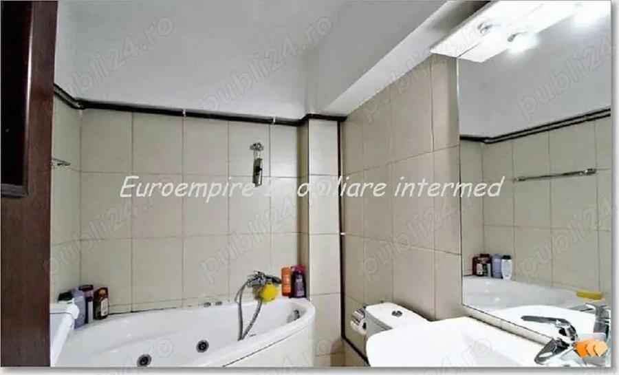Apartament 3 camere decomandate zona Tomis 1 - 5