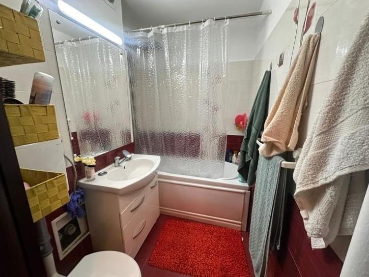 Victoriei - Iancu de Hunedoara | 3 Camere | Balcon Inchis | Etaj 4 - 8