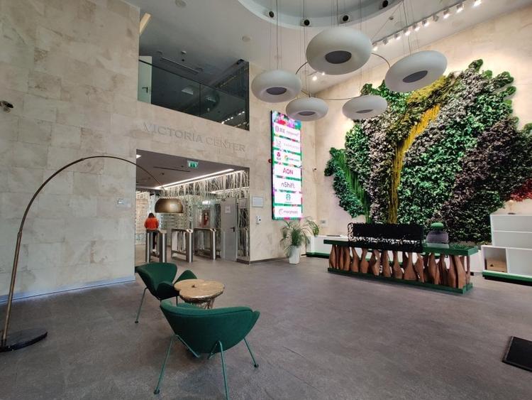 Spatiu de birou amenajat in cladirea Victoria Center - Calea Victoriei - 7