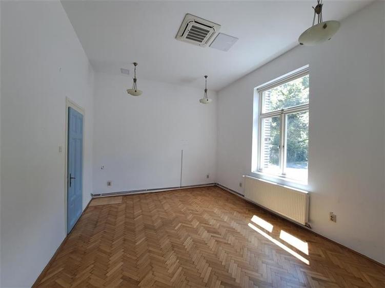 Casa individuala,Birou, 500 mp utili, situata in zona Centrala! - 10