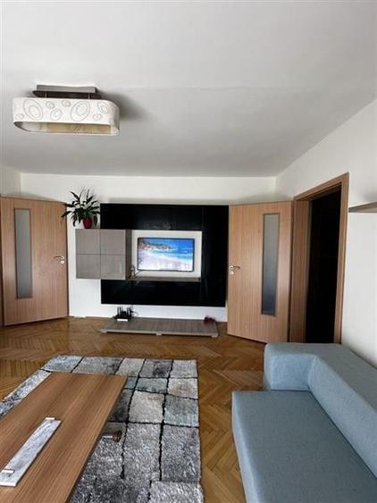 Mobilat si utilat modern la etajul 2/4 - 6