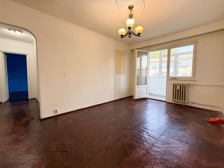 Apartament cu 3 camere , ideal pentru personalizare - 2