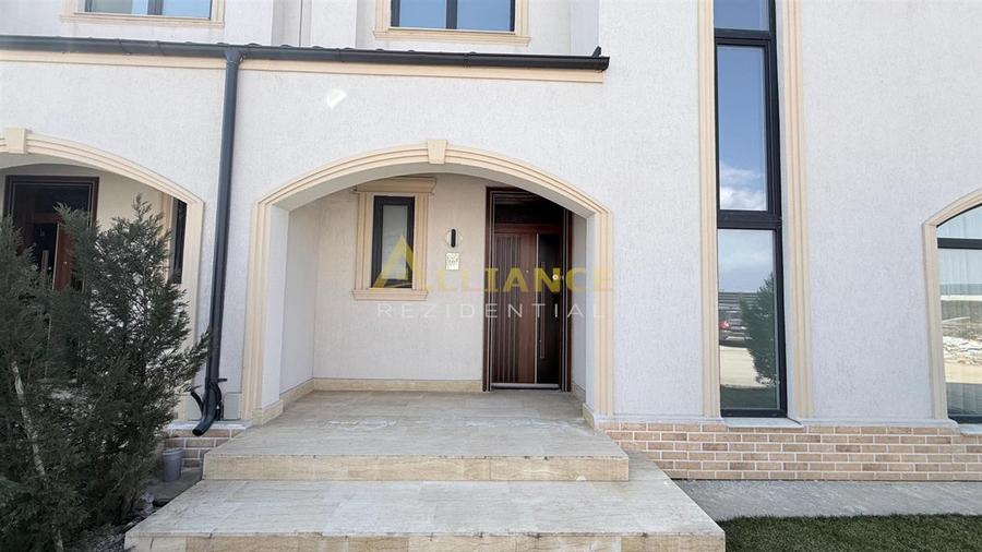 Duplex - 5 camere - 3 bai - 304 mp teren la intrare in comuna Berceni - 2