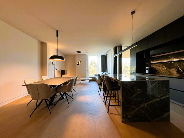 Vanzare ap. 3 camere la cheie- vedere directa catre lac si parc/ imobil boutique - 9