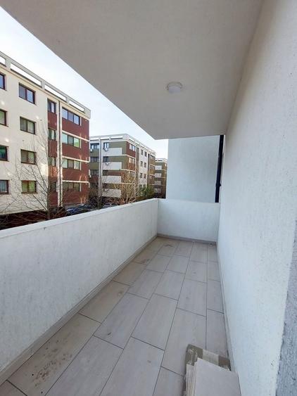 Garsoniera Postalionului Sector 4 Statie STB langa bloc - 4