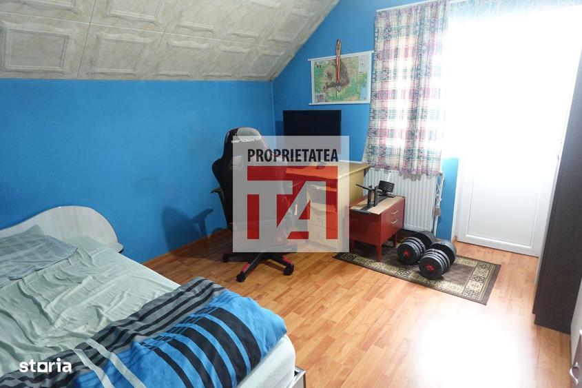 Casa de vanzare in Catalina - 2