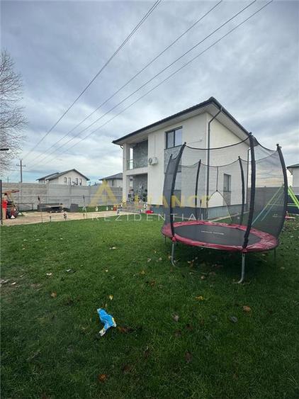 Vila Individuala - mobilata/utilata - 4 camere - 2 bai - teren 405 - 4