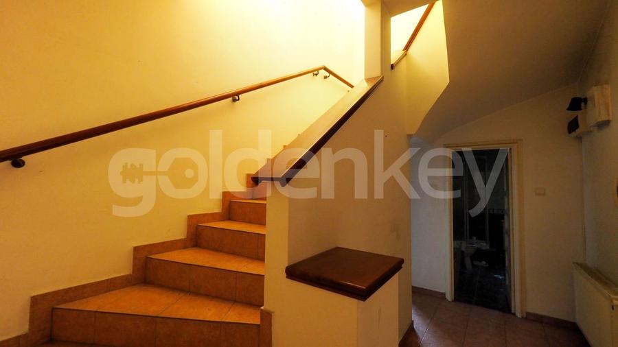 Vila impozanta D+P+1 | 10 camere, 6 bai | 500mpc - 10