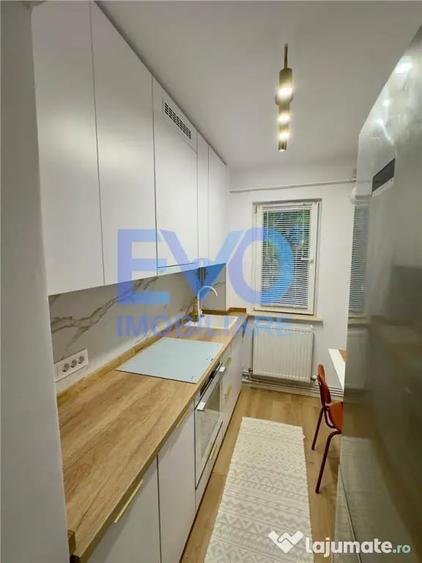 Apartament cu 2 camere decomandat în Păcurari