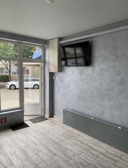 Spatiu comercial de inchiriat Vaslui, ideal coafor/manichiura - 2