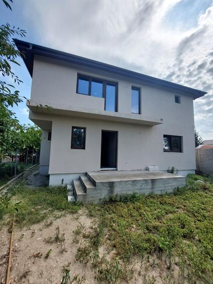 Mihailesti, Vila 7 camere - 7