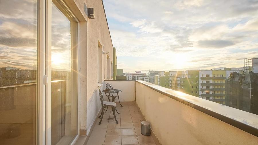 Apartament 3 camere | Zona Tractorul – Coresi | Vedere Tâmpa | Etaj 11/11 | SUD - 2