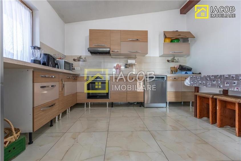 Casa P+1, cartier Serbanesti, str. Triumfului - 18