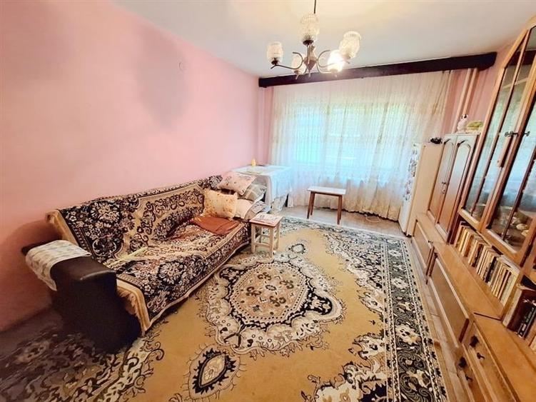 Apartament  2 camere decomandat ,zona Nord - 2