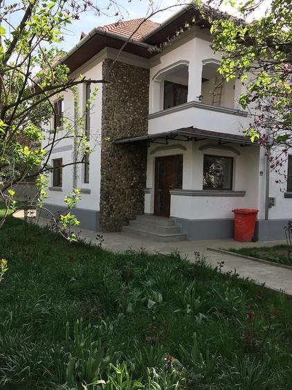 ultracentral vila de vanzre - 1