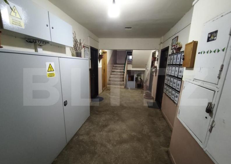 Apartament 3 camere la etajul 1 renovabil in Nufarul - 1