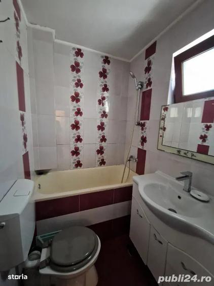 Apartament de vanzare 2 camere Podul Ros - 3