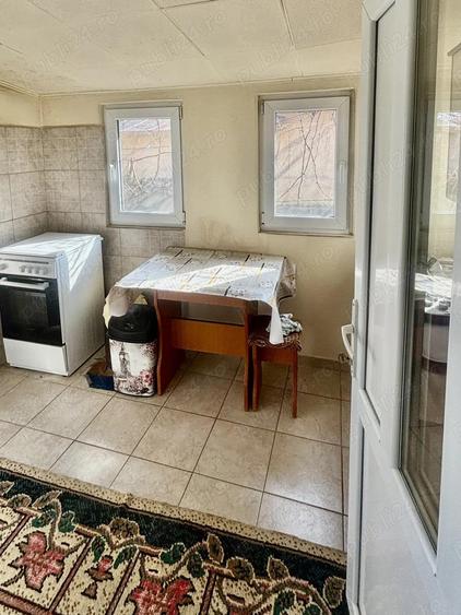 Casa de inchiriat - 4