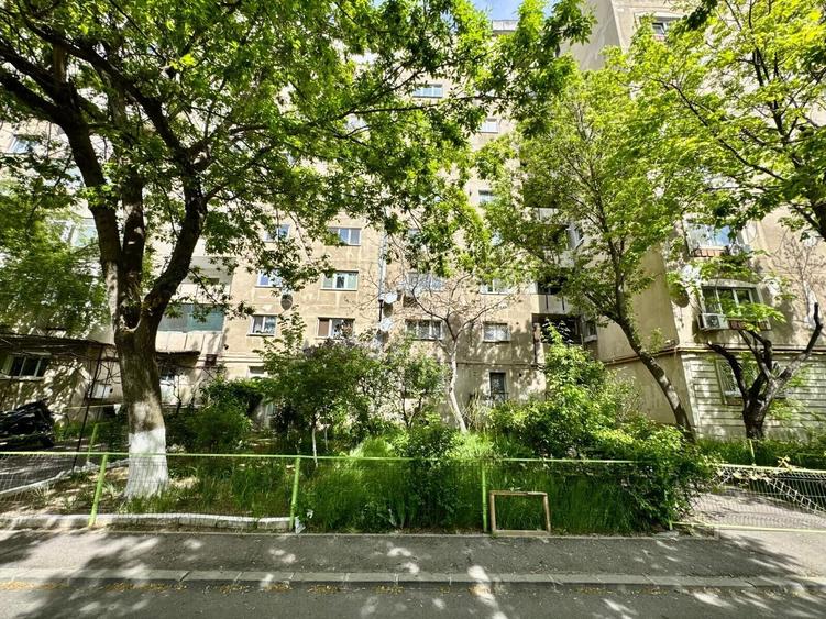 Apartament 3 camere | Decomandat | Complet mobilat | Piața Chirigiu - 23